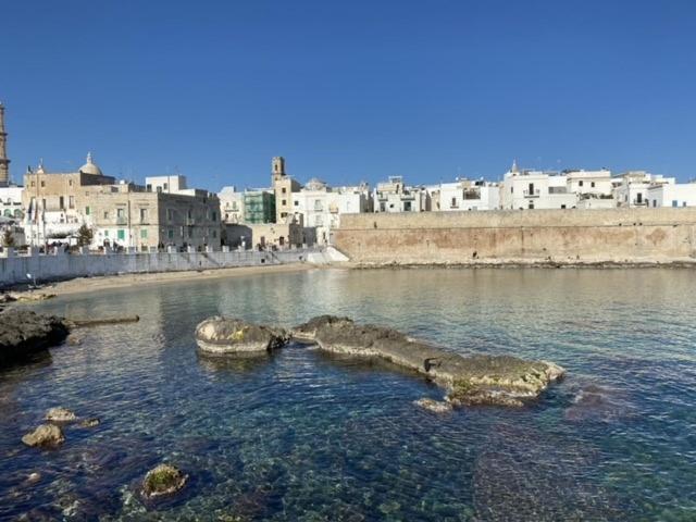 Apartment Dream House Monopoli